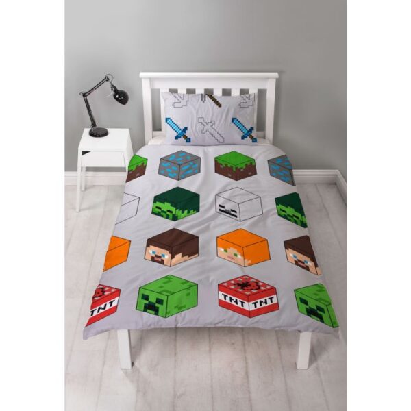 mncpilds001 mnc126 minecraft pixel sng 91 rot cw core room front