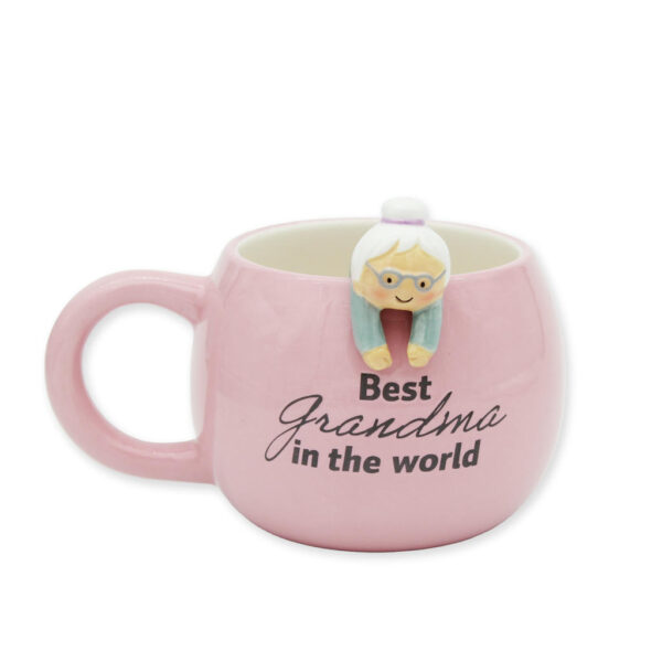 18567 Grandma mug 1